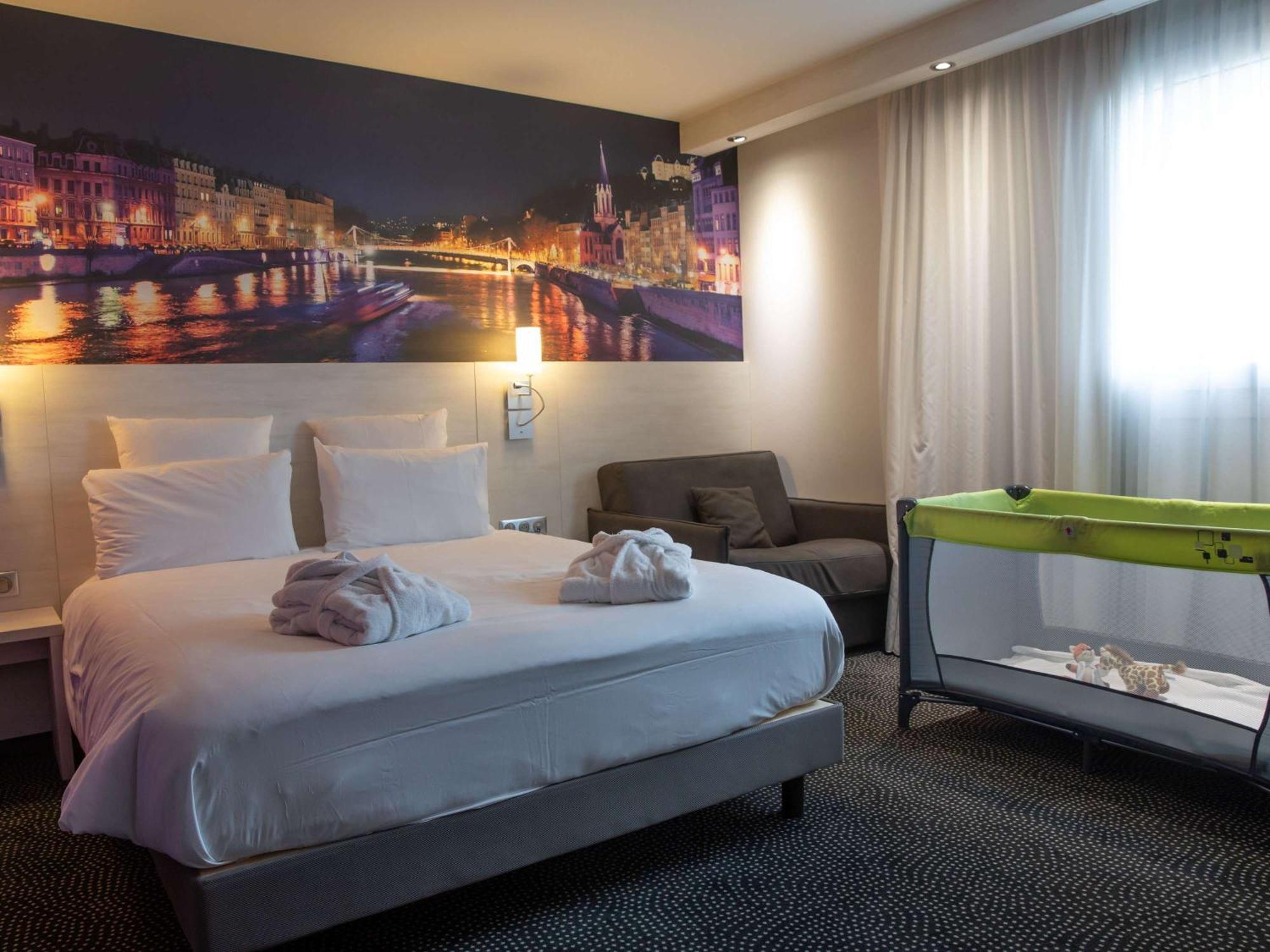Hotel Mercure Lyon Centre Charpennes Villeurbanne Zewnętrze zdjęcie